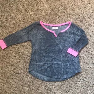 Hollister Baseball Style Tee size M
